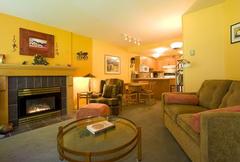 Woodrun Lodge 214